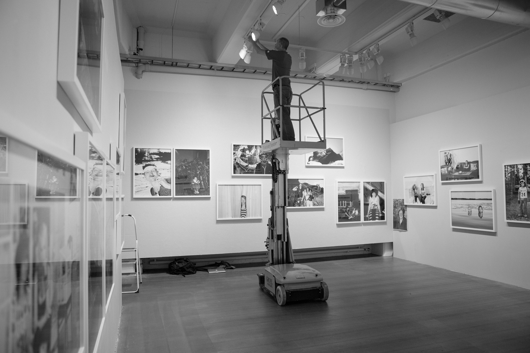 Aki-Pekka Sinikoski: Finnish Teens // Solo Exhibition – Yksityisnäyttely  //  The Finnish Museum of Photography – Suomen valokuvataiteen museo