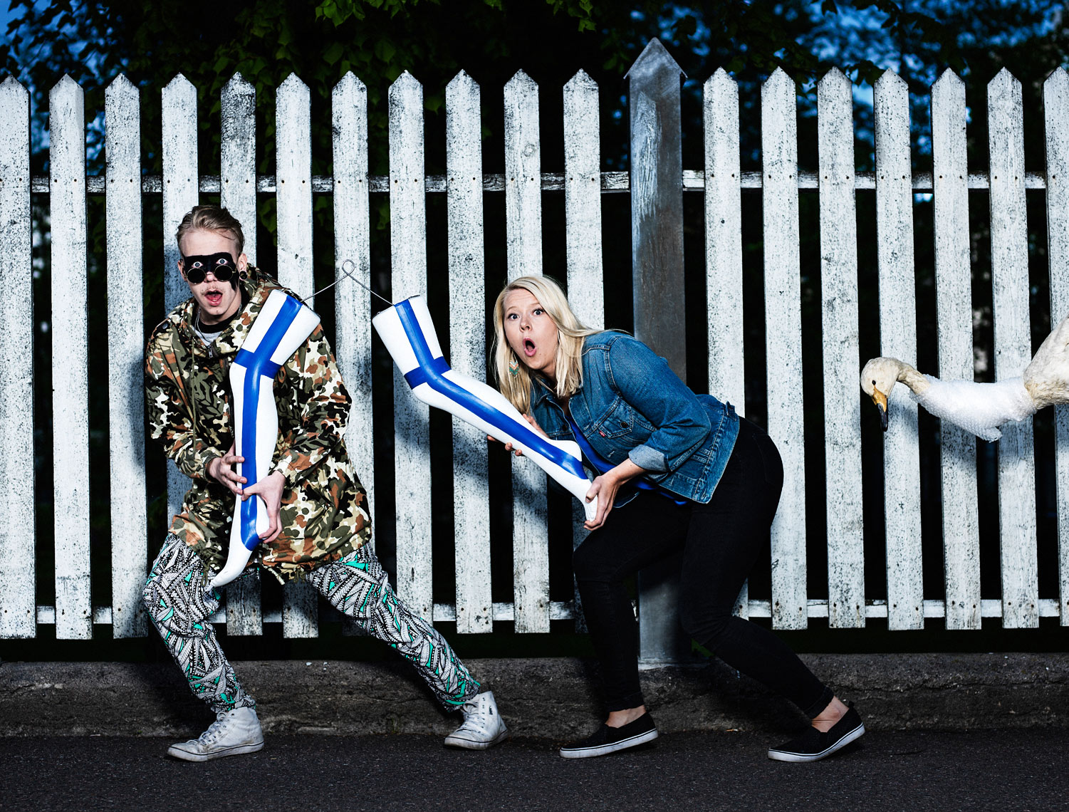 Promo Pictures for YLE Kioski – Aleksi "Mentaalisavuke" Rantamaa & Eve Väyrynen // Photographer: Aki-Pekka Sinikoski